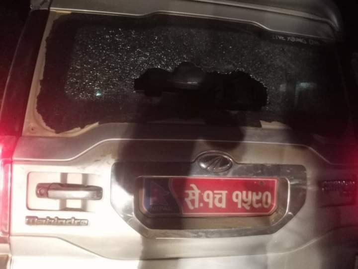 कैलालीमा गठबन्धनका उमेदवारको गाडी तोडफोड 